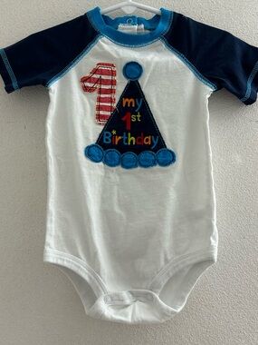 First Birthday Baby Onesie Bodysuit Tee with Teal Trim and Snap Neck size 12M